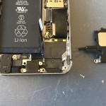 iPhone5Sラウドスピーカー修理