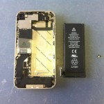 iPhone４Sバックパネル、バッテリー修理方法